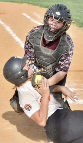 Trojans sink Tigers, 20-4